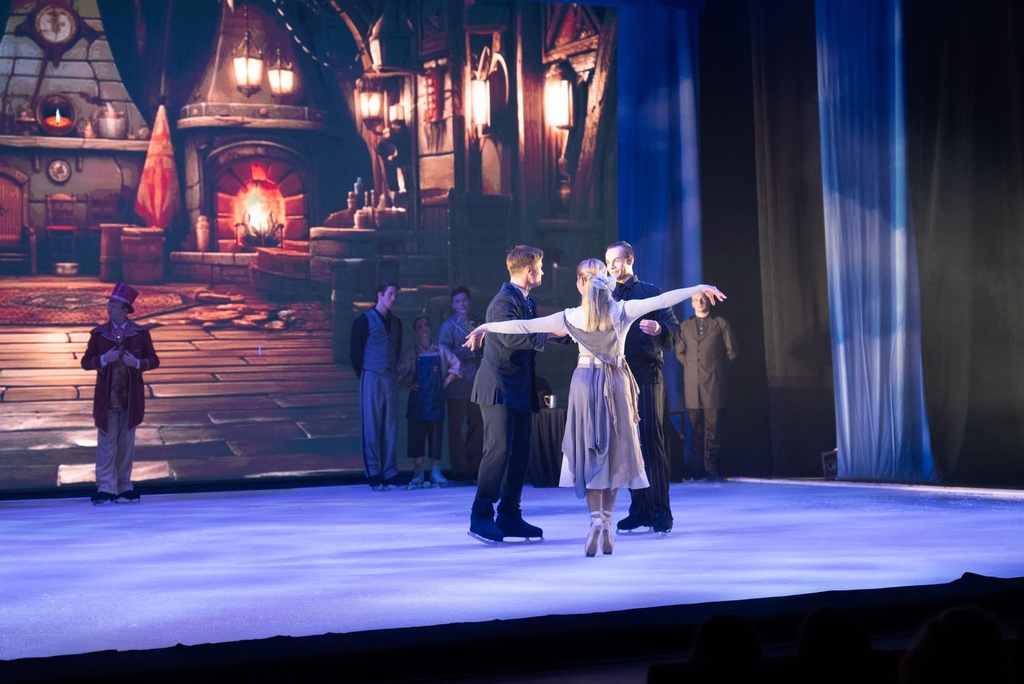 Cinderella On Ice