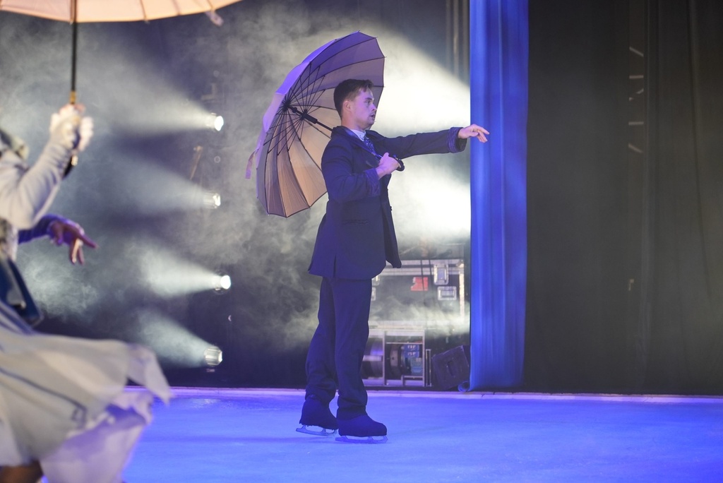 Cinderella On Ice