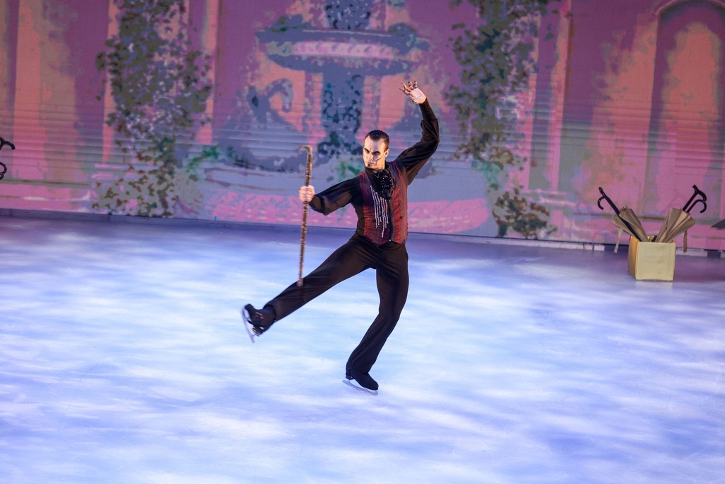 Swan Lake On Ice