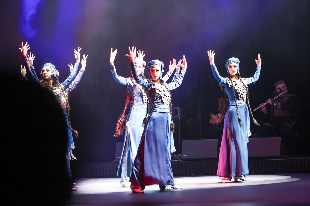 Georgian Dance