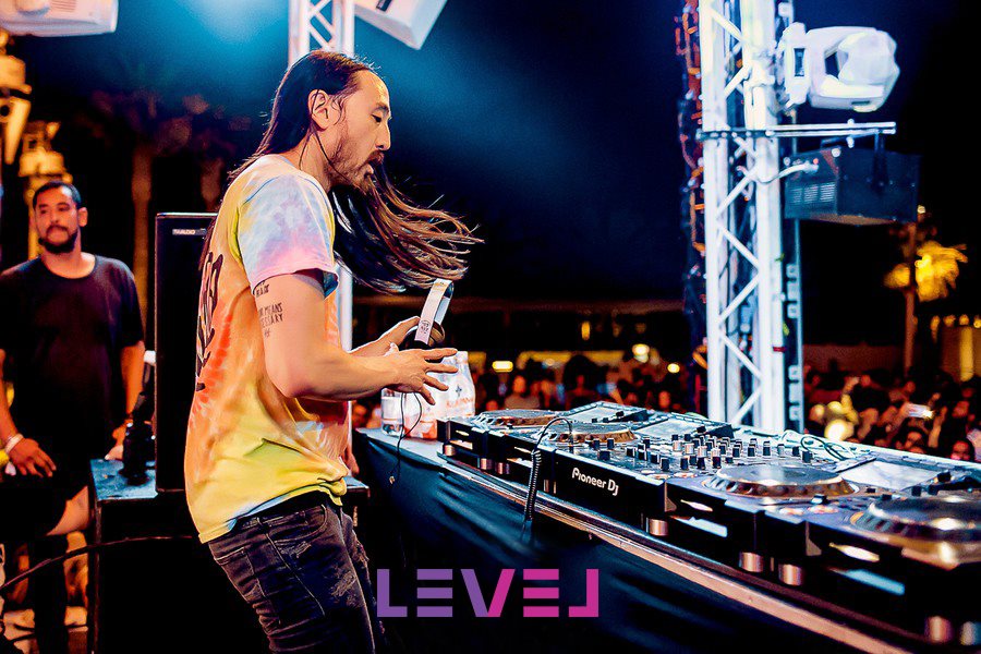 Steve Aoki