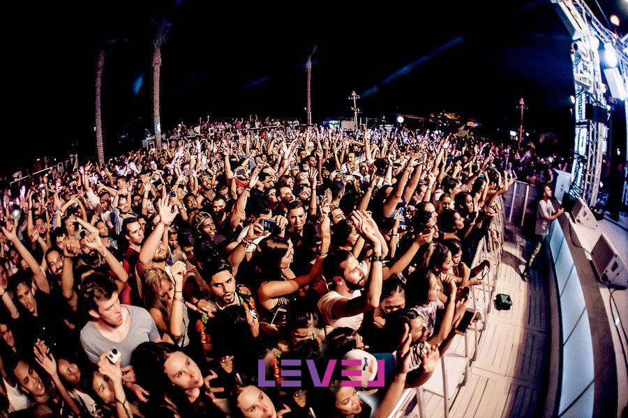 Steve Aoki